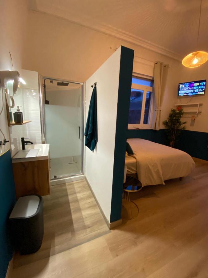 Capstay Roubaix Lille Private Shower & Netflix Zewnętrze zdjęcie