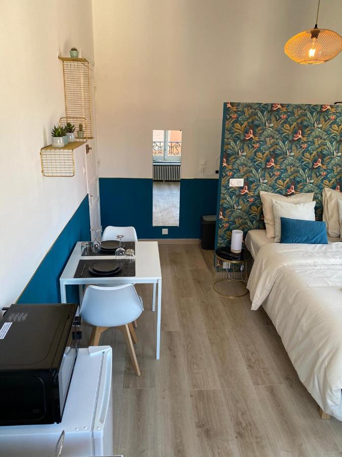 Capstay Roubaix Lille Private Shower & Netflix Zewnętrze zdjęcie
