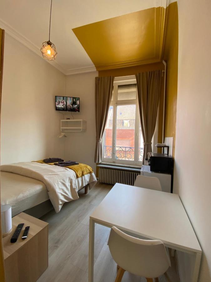 Capstay Roubaix Lille Private Shower & Netflix Zewnętrze zdjęcie